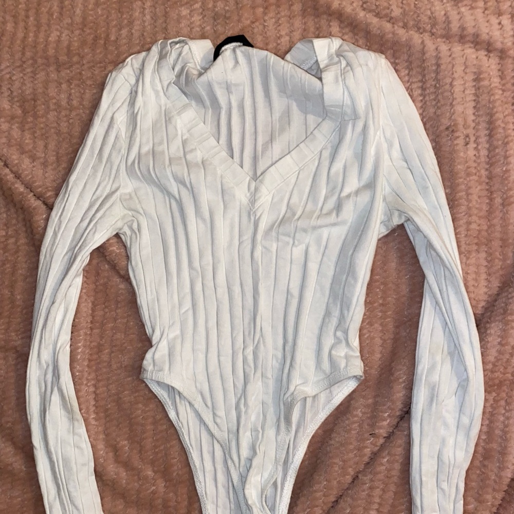 White shein body suit never worn